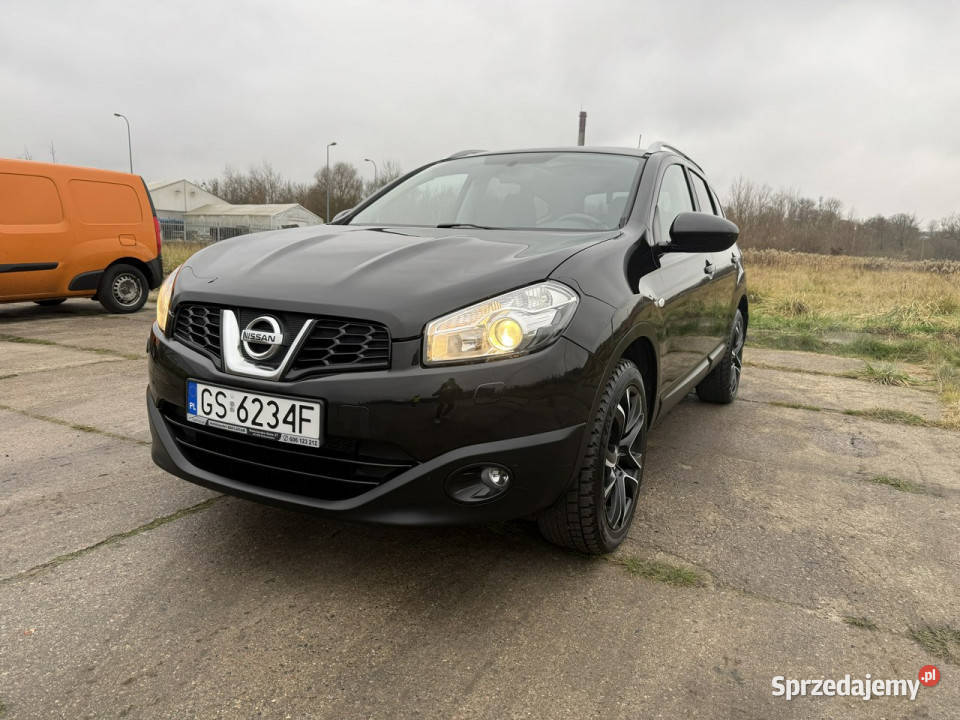 Nissan Qashqai2 Nissan Qashqai2 7 osób 2013 16 Nissan Słupsk