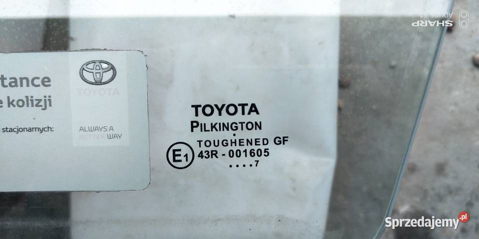 Toyota Avensis T29 szyba drzwi przednich lewych łódzkie Łódź sprzedam