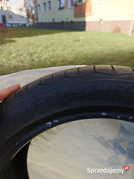 Opony letnie Dębica Presto UHP2 22545 R17 2 Samochodowe