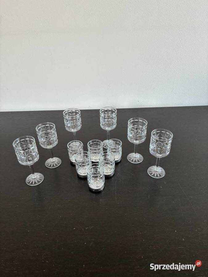 Radzieckie kieliszki BECEHHUU 12 sztuk nowe z