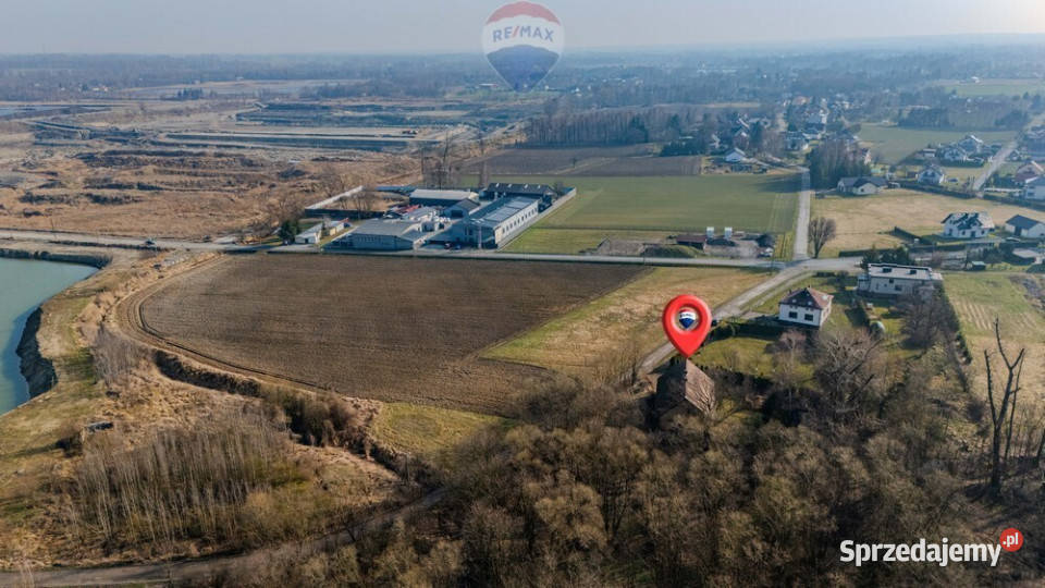 Działka z domem na sprzedaż Sprzedaż Kaniów sprzedam