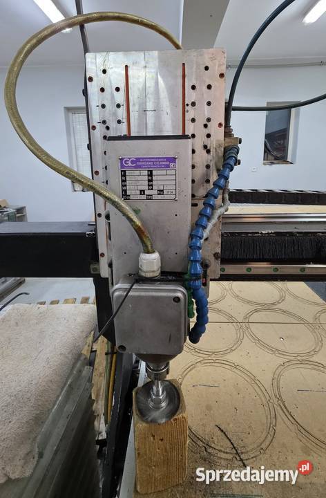 ZESTAW Termoformierka próżniowa i Ploter Białystok