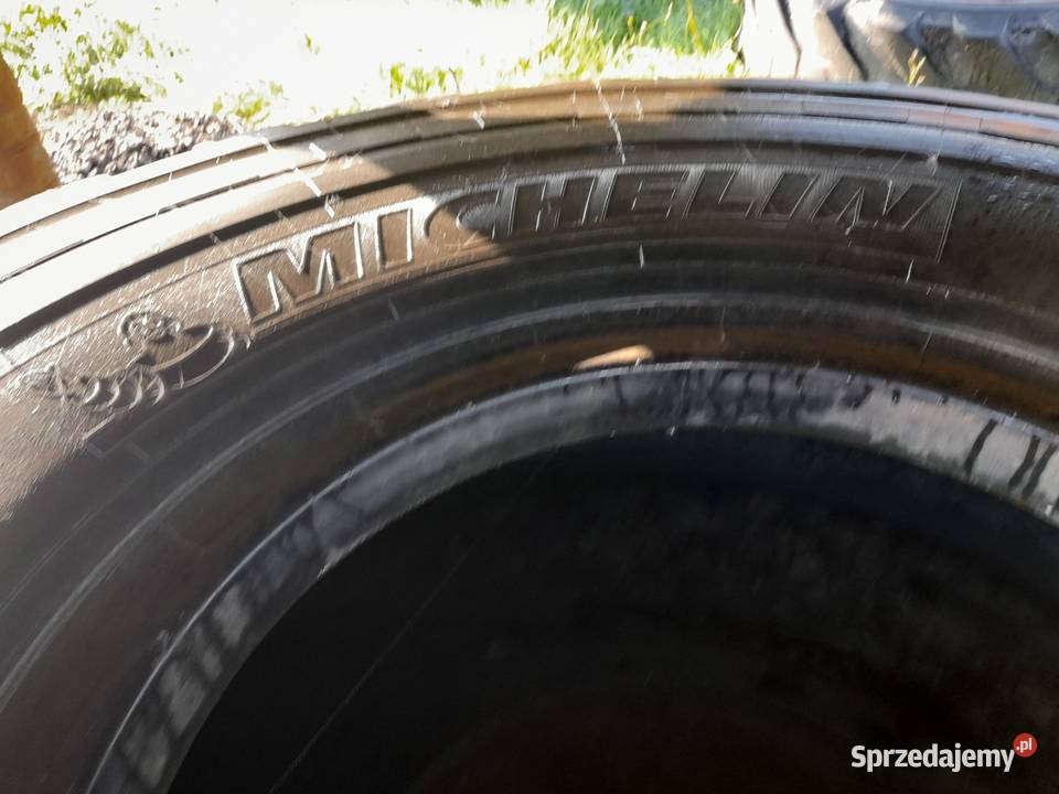 Opony Michelin 235 R 25 23.5cale