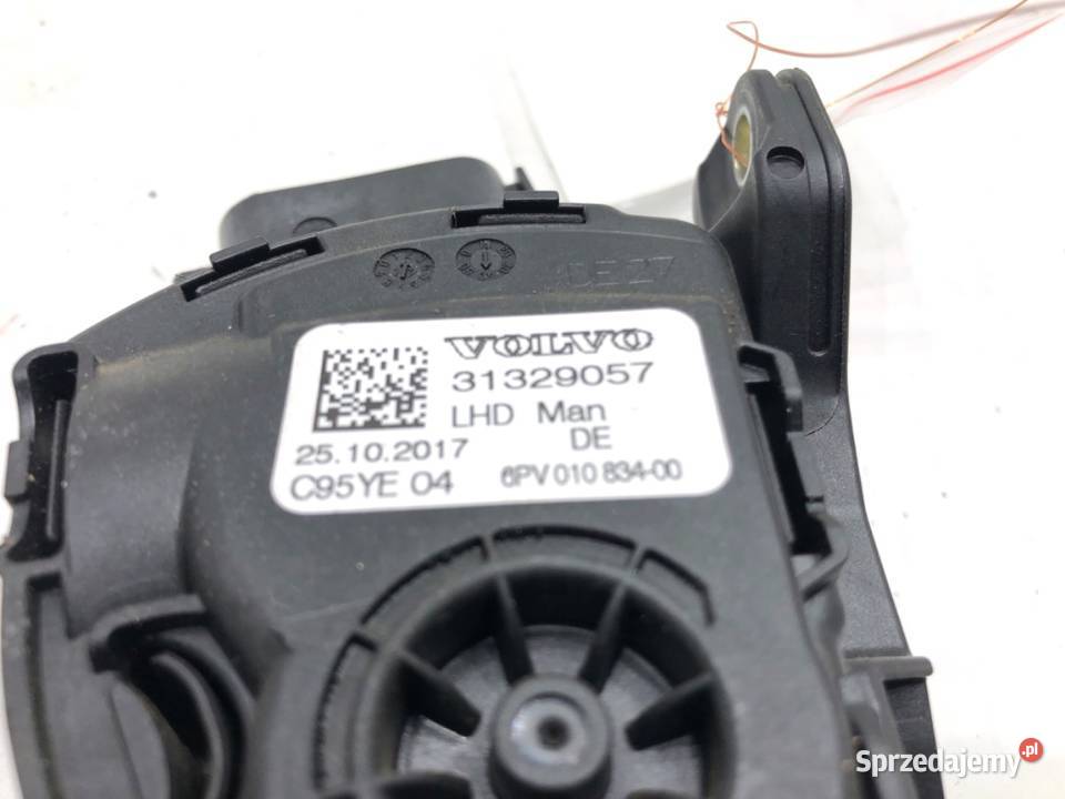 POTENCJOMETR GAZU VOLVO V60 I 31329057 20 150 osobowe podkarpackie