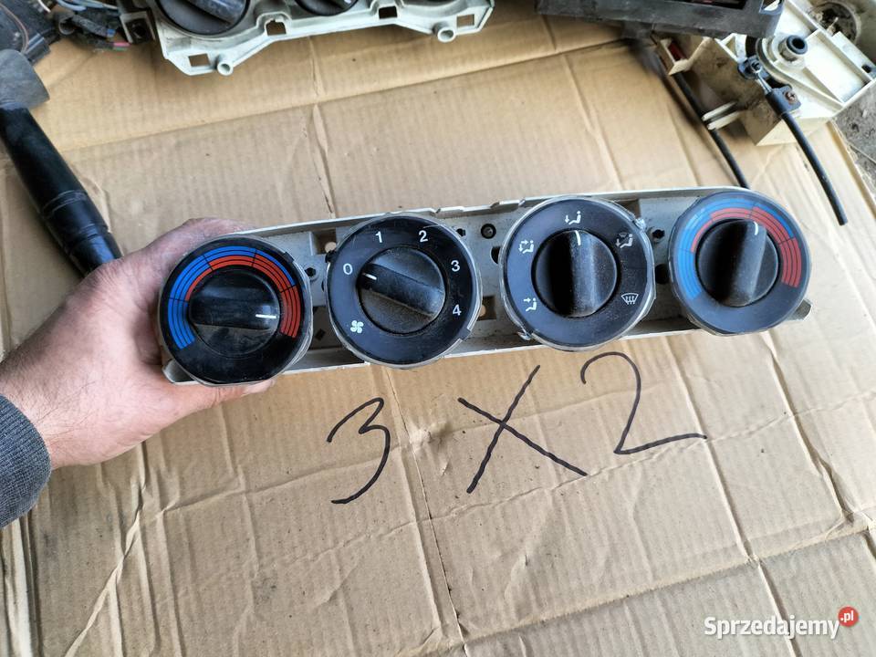 Panel Nawiewu Opel Omega B1 1 90457656 panele sterowania, przełączniki Kamień-Kolonia