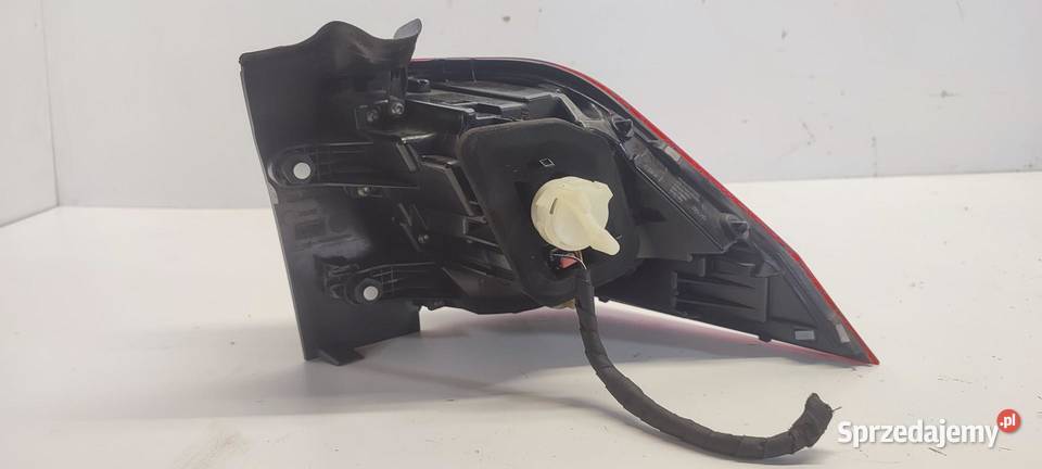 VW TIGUAN II LAMPA LEWY TYŁ 5NA945095D dolnośląskie