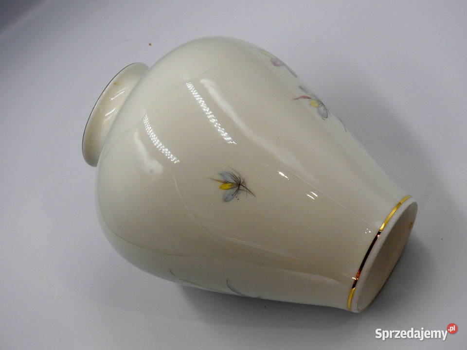 Piękny porcelanowy kremowy wazon sygnowany kujawsko-pomorskie Inowrocław