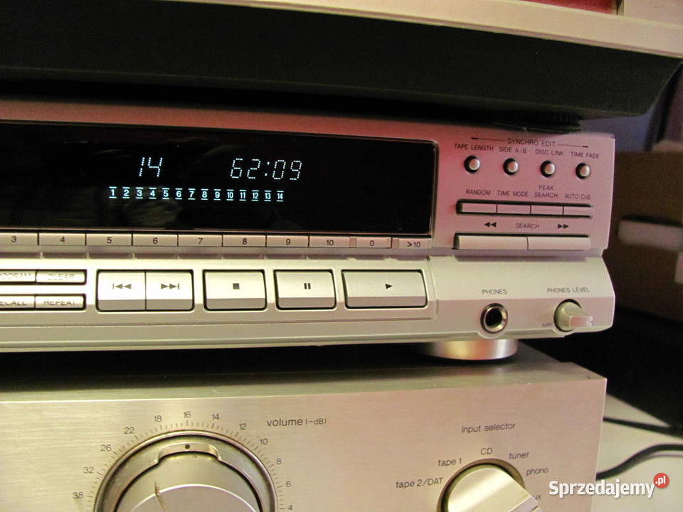 Odtwarzacz CD Technics i wzmacniacz Technics