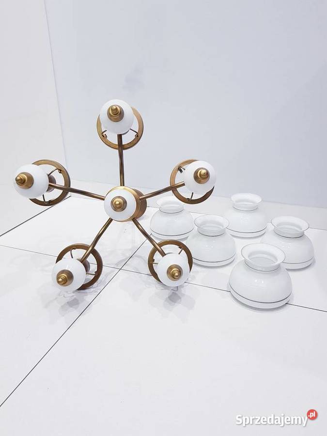 Stary mosiężny żyrandol z prlu rustykalny śląskie Dąbrowa Górnicza