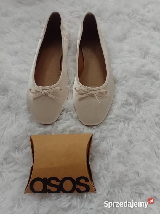 41 ASOS Design Kremowe baleriny z kokardką z biały Kraków