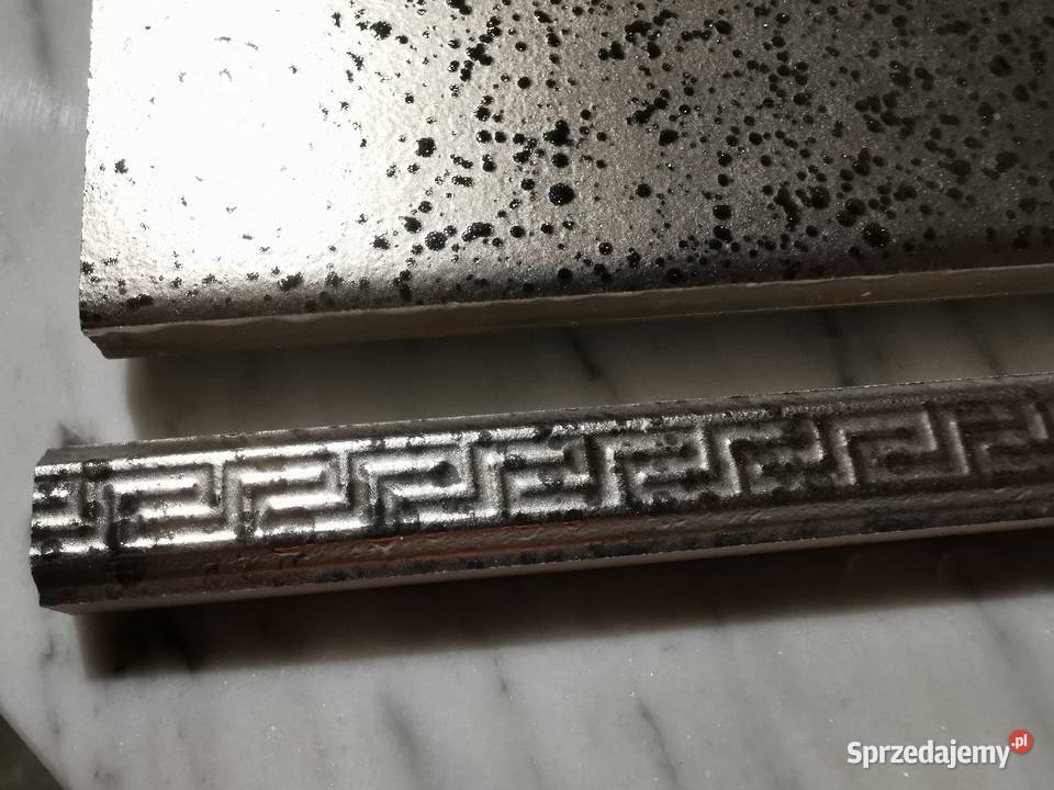 VERSACE Srebrne dekory i cokoły ceramiczne Poskwitów