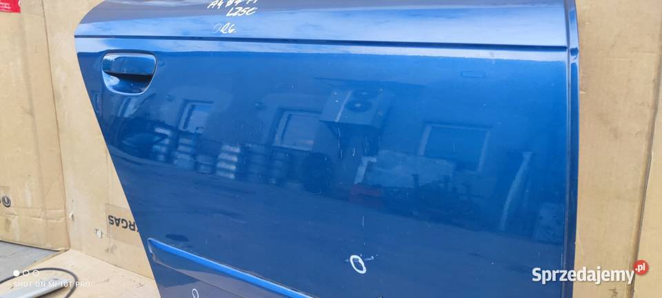DRZWI PRAWY TYŁ AUDI A4 B7 LZ5C SEDAN AVANT Przystajń