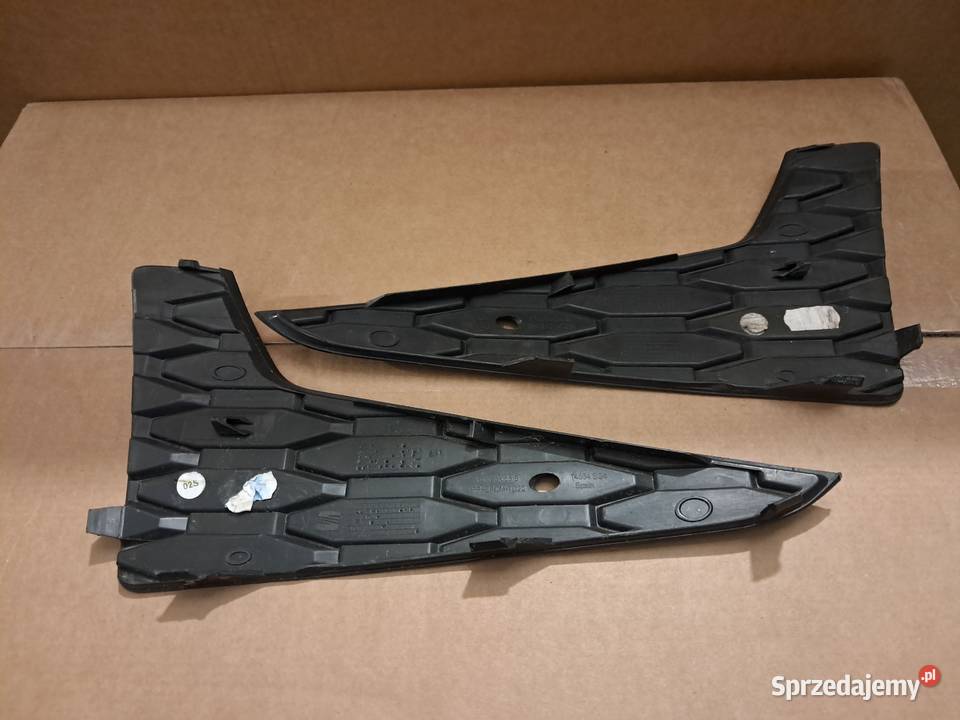 Kratki halogenu Seat Leon FR prawa i lewa Siennica sprzedam