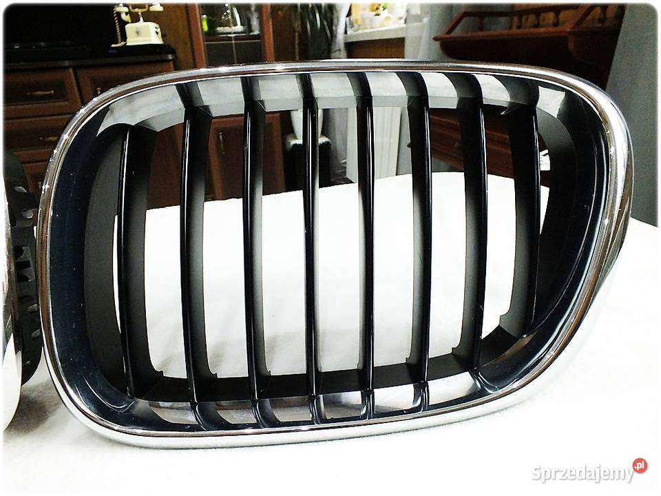 Oryginalne Nerki Grill BMW X5 E53 19992003 Prawa Maski Żary