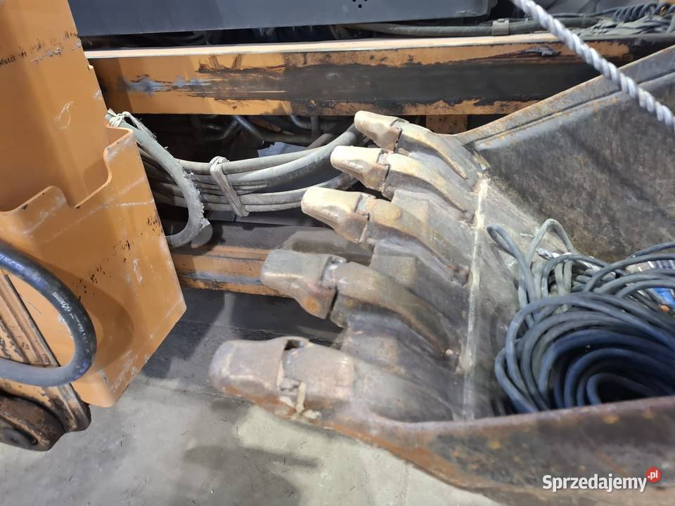 Koparkoładowarka CASE 580ST Reszel