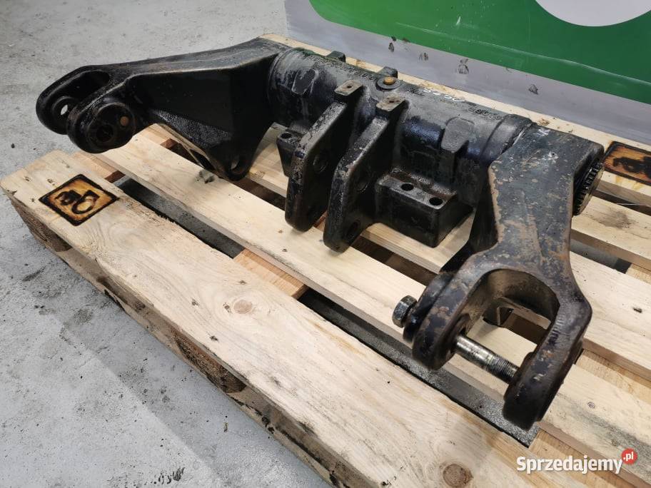 Sworzeń ramion górnych JCB 8250 Fastrac