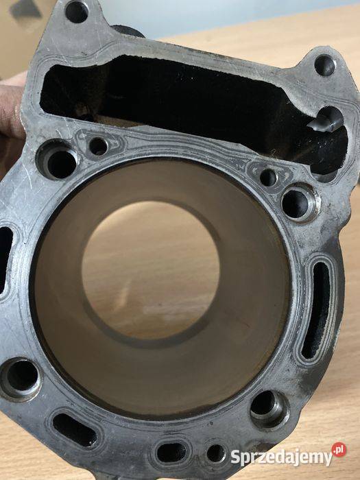 Cylinder PIAGGIO 300 Vespa GTS HPE 300 ZAPMA3600 sprzedam