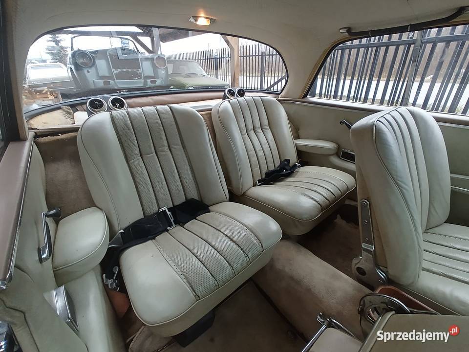 MERCEDES W111 220 SE COUPE 1962 Rok produkcji 1961