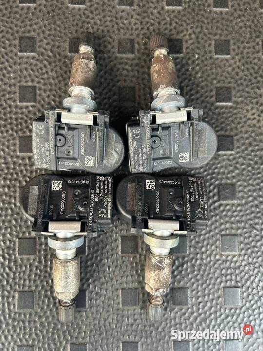 Suzuki 4X czujniki S180052024D STAN Wysyłka sprzedam