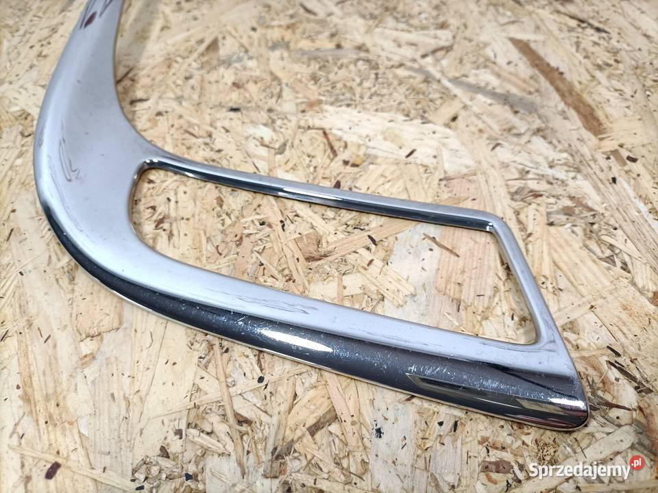 SUZUKI VITARA III KRATKA RAMKA HALOGENU CHROM Pleszew