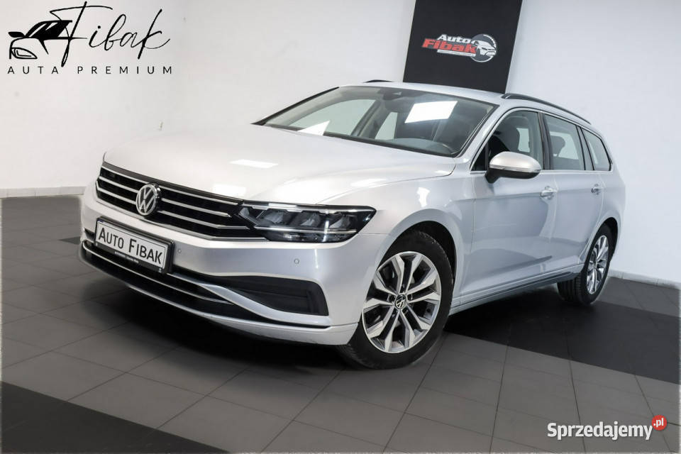 Volkswagen Passat DSGSalon PolskaI wspomaganie kierownicy Passat
