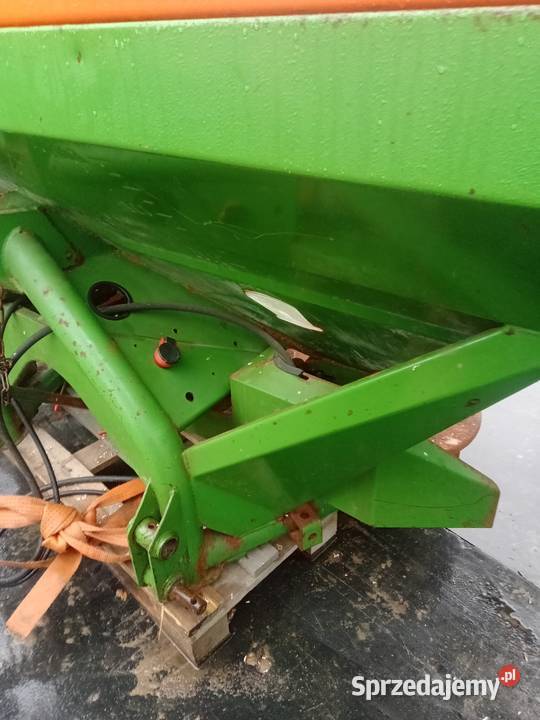 Rozsiewacz AMAZONE ZU 1001