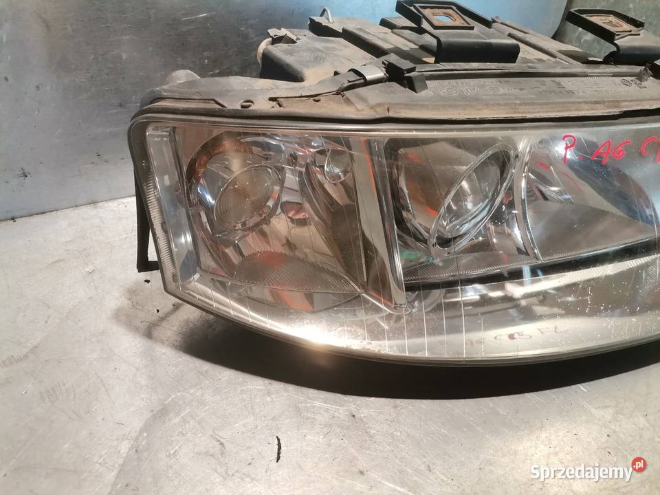 AUDI A6 C5 FL REFLEKTOR LAMPA PRAWY PRZÓD XENON małopolskie Nowy Sącz