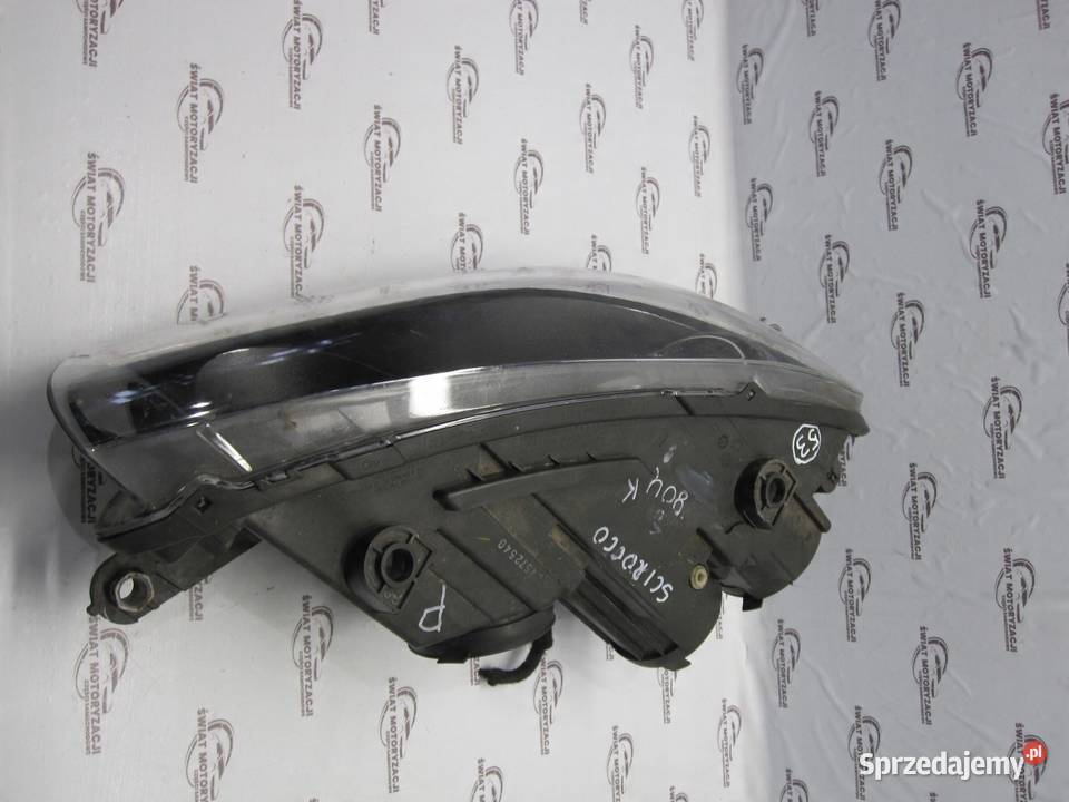 SCIROCCO III 10r lampa prawy przód 614401183N2