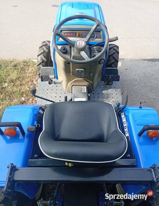 Ciągniki mini traktor ogrodniczy Iseki