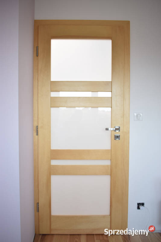 Drzwi wewnętrzne drewniane sosnowe jesionowe Ropczyce