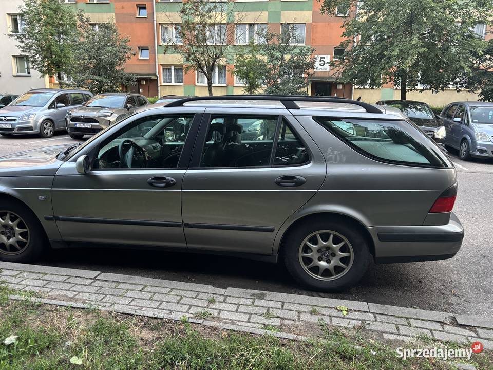 Saab 95 20Turbo z gazem sprawna klima Rok produkcji 2002 Białystok sprzedam