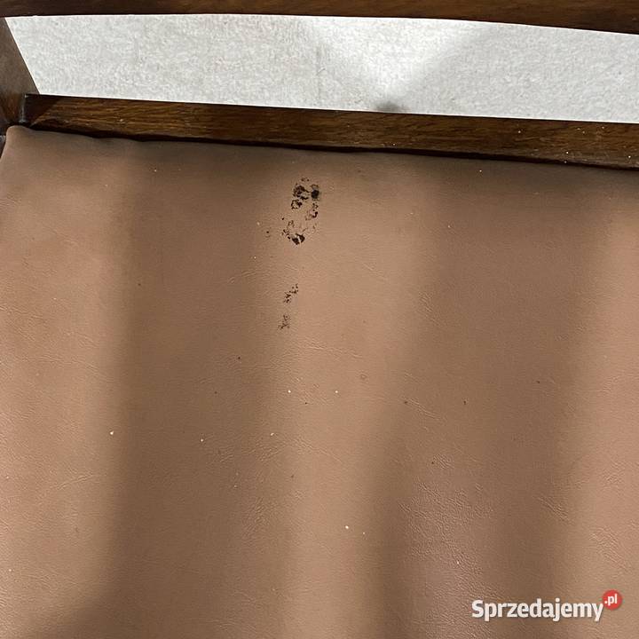 Stylowy fotel dębowy ze skórą elegancki Budno sprzedam