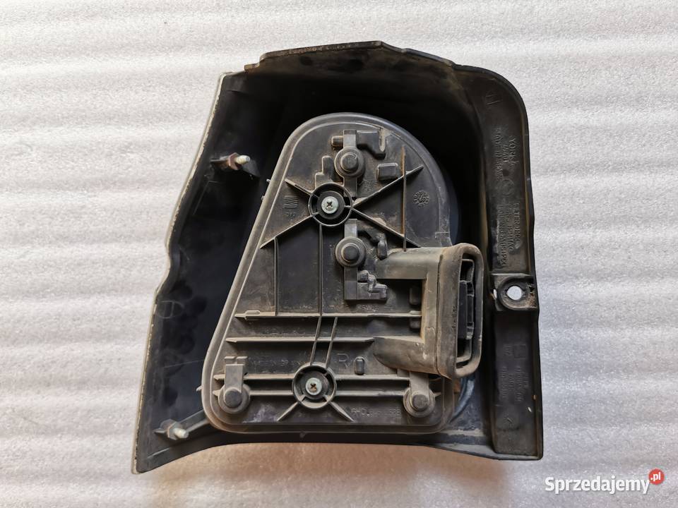 Lampa Prawy Tył Tylna Prawa Seat Arosa Lift Prawe Wyszków