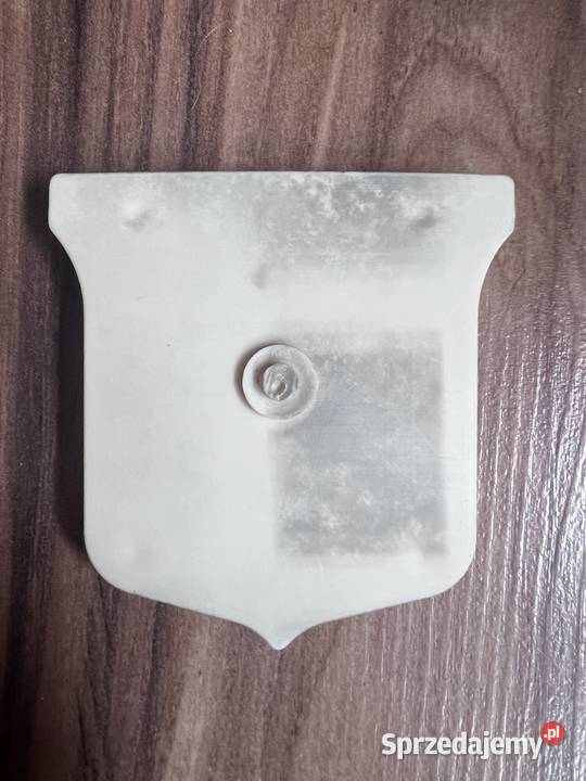 Znaczek na osłonę chłodnicygrill LOGO MG MGB Świebodzin