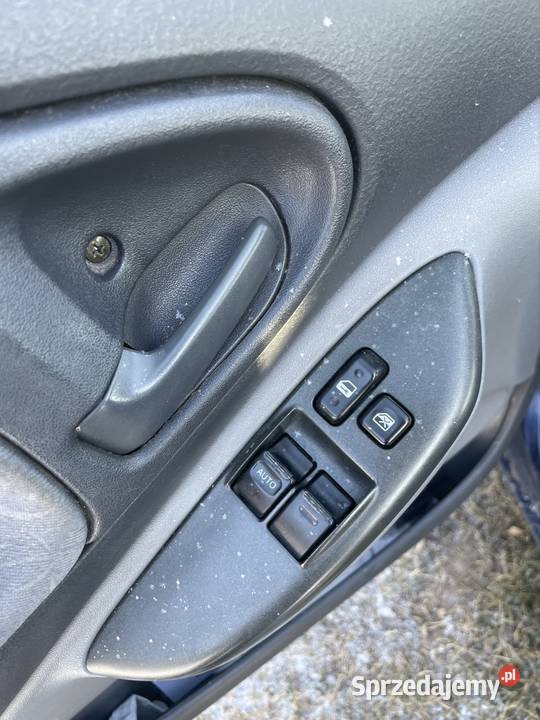 Toyota YARIS 10 1999 60 Bartków