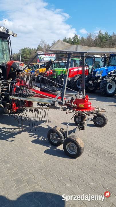 Przewracarka i Zgrabiarka Massey Ferguson mazowieckie