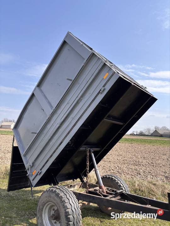 Wywrota przyczepa jednoosiową Agatówka