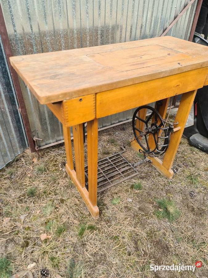 Stara maszyna do szycia Łucznik Choroń sprzedam