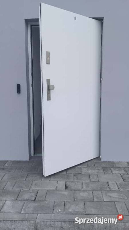Mieszkanie na sprzedaż listopada 56m2 Chróścice sprzedam