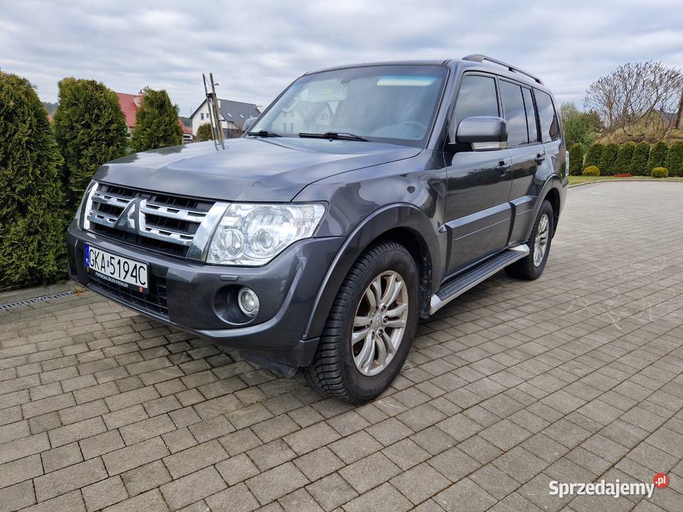 Mitsubishi Pajero IV 32 DID diesel Kiełpino
