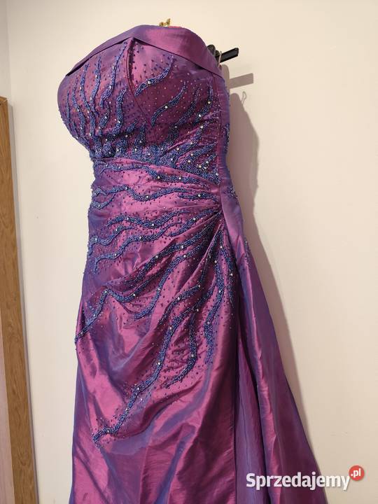 Luksusowa suknia balowana