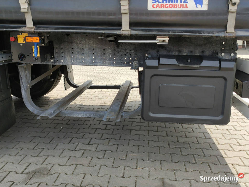 firana Schmitz Cargobull SCB Firana Standard Oś Widełki sprzedam