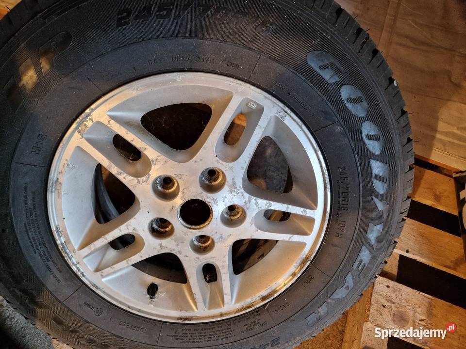 Koło zapasowe jeep wj opona 245 70 16r lubelskie Sobieszyn