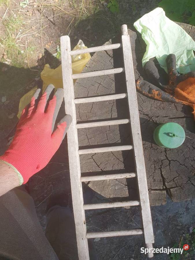 Mała stara miniaturowa zabawkowa drewniana Warszawa sprzedam