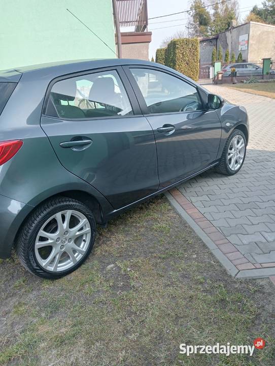 Mazda 2 Stan pierwszego właściciela pierwszy właściciel Częstochowa