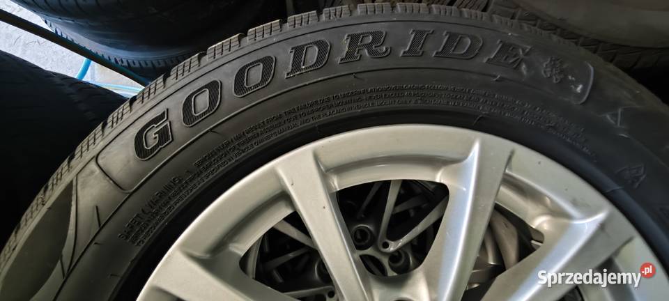 Felgi z oponami zimowymi BMW Samochodowe mazowieckie Zwoleń sprzedam