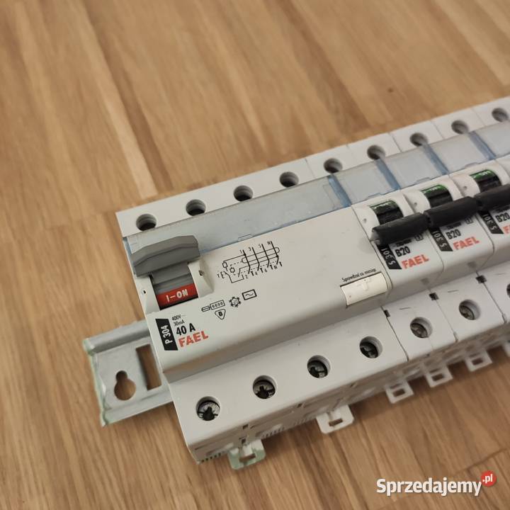 Bezpieczniki i różnicówka Fael Warszawa