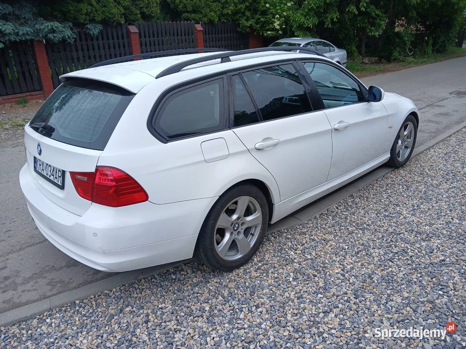 BMW E91320 i Touring Kraków