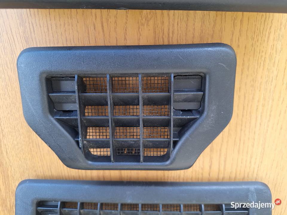 Lexus RX 400h kratka wlot powietrza baterii Toruń