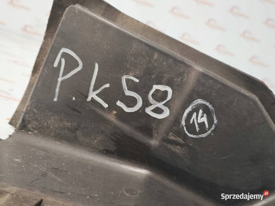 AUDI A4 B7 SLINE 07r kierownica powietrza prawa Kielce